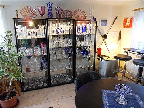 Kunsthandwerker Glas gravieren